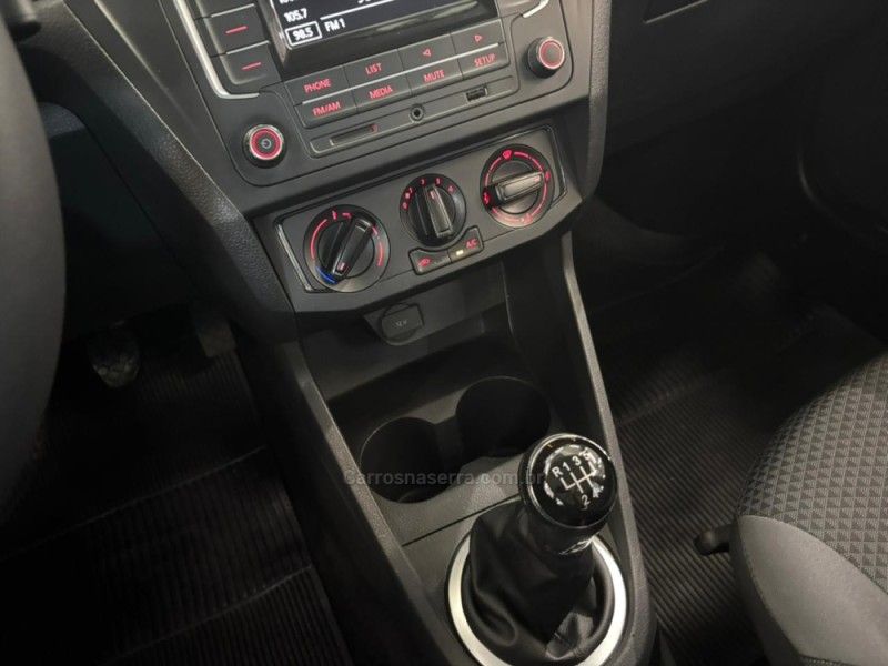 VOLKSWAGEN GOL 1.6 MSI TOTALFLEX TRENDLINE 2016/2017 ÓTIMA CAR FLORES DA CUNHA / Carros no Vale