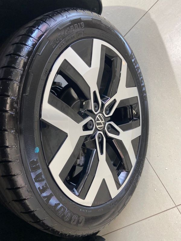 VOLKSWAGEN TAOS 1.4 16V HIGHLINE TSI 2026/2026 ÓTIMA CAR FLORES DA CUNHA / Carros no Vale