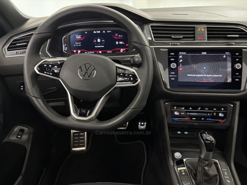 VOLKSWAGEN TIGUAN 2.0 ALLSPACE R-LINE 300 TSI 2024/2024 ÓTIMA CAR FLORES DA CUNHA / Carros no Vale