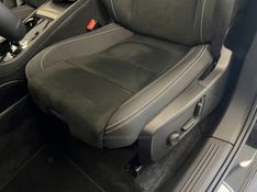 VOLVO XC 40 P6 RECHARGE ELECTRIC PLUS 2022/2023 ÓTIMA CAR FLORES DA CUNHA / Carros no Vale