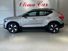 VOLVO XC 40 P6 RECHARGE ELECTRIC PLUS 2023/2024 ÓTIMA CAR FLORES DA CUNHA / Carros no Vale