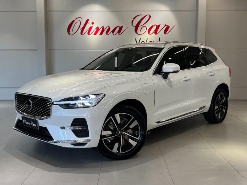 VOLVO XC60 2.0 T8 RECHARGE PLUS AWD HIBRIDO 2025/2026 ÓTIMA CAR FLORES DA CUNHA / Carros no Vale