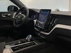 VOLVO XC60 2.0 T8 ULTRA DARK AWD HÍBRIDO 2025/2026 ÓTIMA CAR FLORES DA CUNHA / Carros no Vale