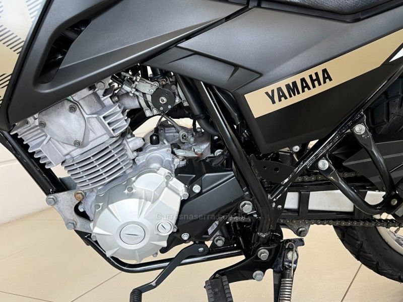 YAMAHA XTZ 150 CROSSER Z 2023/2023 ÓTIMA CAR FLORES DA CUNHA / Carros no Vale