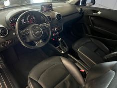 AUDI A1 1.4 TFSI ATTRACTION 16V 122CV 2011/2012 CIMIRRO AUTOMÓVEIS TAQUARA / Carros no Vale