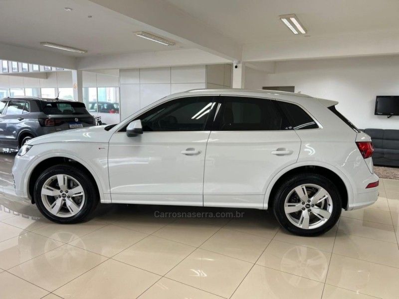 AUDI Q5 2.0 TFSI S-LINE S TRONIC 16V 2020/2020 CIMIRRO AUTOMÓVEIS TAQUARA / Carros no Vale