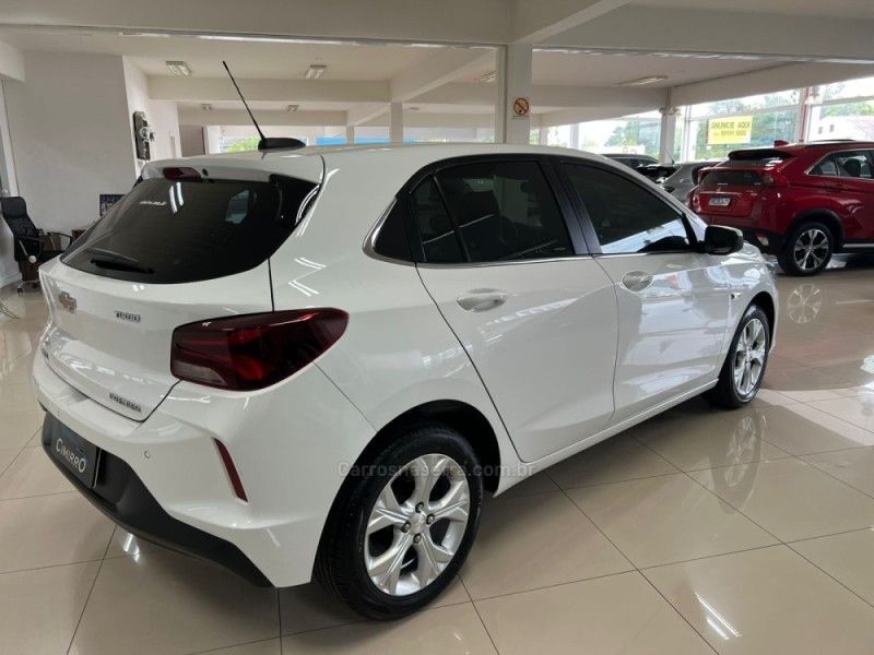 CHEVROLET ONIX 1.0 PREMIER 12V TURBO 2020/2021 CIMIRRO AUTOMÓVEIS TAQUARA / Carros no Vale CHEVROLET ONIX 1.0 PREMIER 12V TURBO 2020/2021 CIMIRRO AUTOMÓVEIS TAQUARA / Carros no Vale