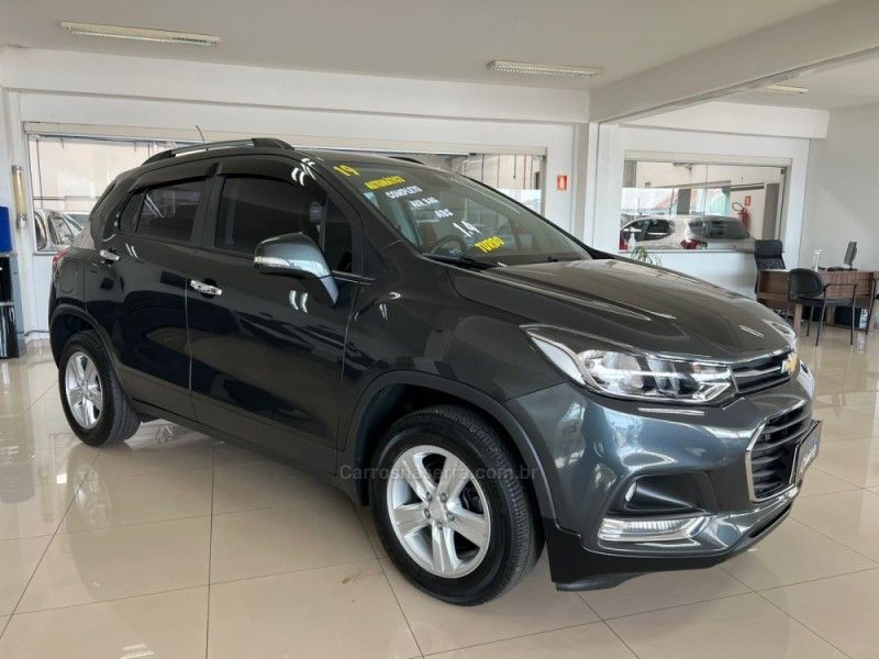 CHEVROLET TRACKER 1.4 16V TURBO LT 2018/2019 CIMIRRO AUTOMÓVEIS TAQUARA / Carros no Vale