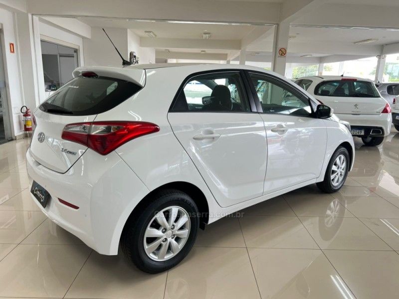 HYUNDAI HB20 1.6 COMFORT 16V 2015/2015 CIMIRRO AUTOMÓVEIS TAQUARA / Carros no Vale