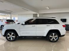 JEEP GRAND CHEROKEE 3.0 LIMITED 4X4 V6 24V TURBO 2015/2015 CIMIRRO AUTOMÓVEIS TAQUARA / Carros no Vale