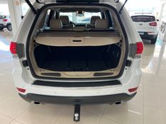 JEEP GRAND CHEROKEE 3.0 LIMITED 4X4 V6 24V TURBO 2015/2015 CIMIRRO AUTOMÓVEIS TAQUARA / Carros no Vale