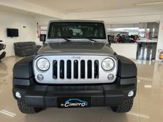 JEEP WRANGLER 3.6 SPORT 4X4 V6 24V 2013/2014 CIMIRRO AUTOMÓVEIS TAQUARA / Carros no Vale