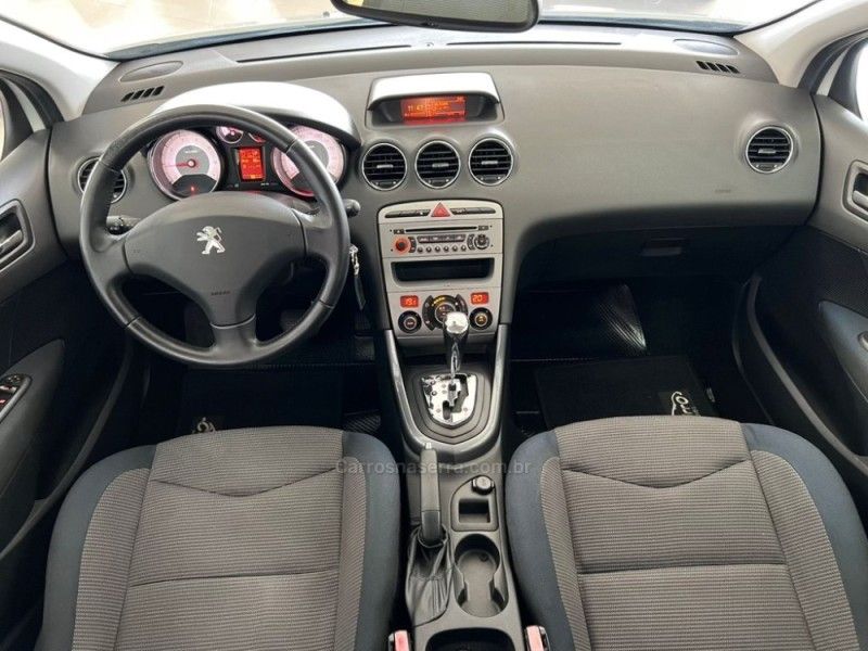 PEUGEOT 308 2.0 ALLURE 16V 2012/2013 CIMIRRO AUTOMÓVEIS TAQUARA / Carros no Vale PEUGEOT 308 2.0 ALLURE 16V 2012/2013 CIMIRRO AUTOMÓVEIS TAQUARA / Carros no Vale