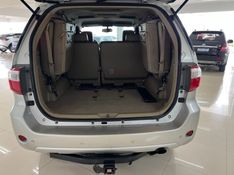 TOYOTA HILUX SW4 3.0 SRV 4X4 7 LUGARES 16V TURBO INTERCOOLER 2010/2010 CIMIRRO AUTOMÓVEIS TAQUARA / Carros no Vale