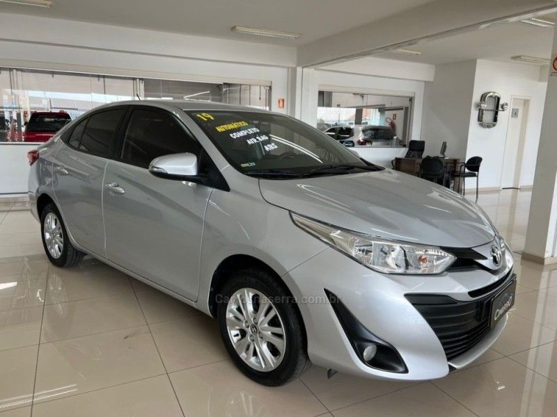 TOYOTA YARIS 1.5 XL SEDAN 16V 2018/2019 CIMIRRO AUTOMÓVEIS TAQUARA / Carros no Vale TOYOTA YARIS 1.5 XL SEDAN 16V 2018/2019 CIMIRRO AUTOMÓVEIS TAQUARA / Carros no Vale