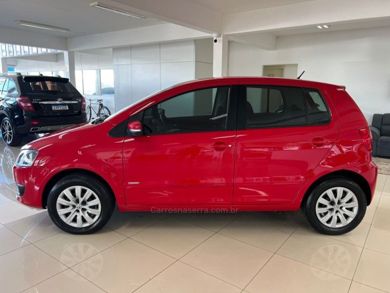 VOLKSWAGEN FOX 1.0 MI 8V 2014/2014 CIMIRRO AUTOMÓVEIS TAQUARA / Carros no Vale VOLKSWAGEN FOX 1.0 MI 8V 2014/2014 CIMIRRO AUTOMÓVEIS TAQUARA / Carros no Vale