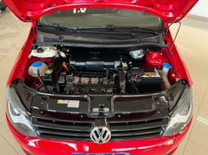 VOLKSWAGEN FOX 1.0 MI 8V 2014/2014 CIMIRRO AUTOMÓVEIS TAQUARA / Carros no Vale