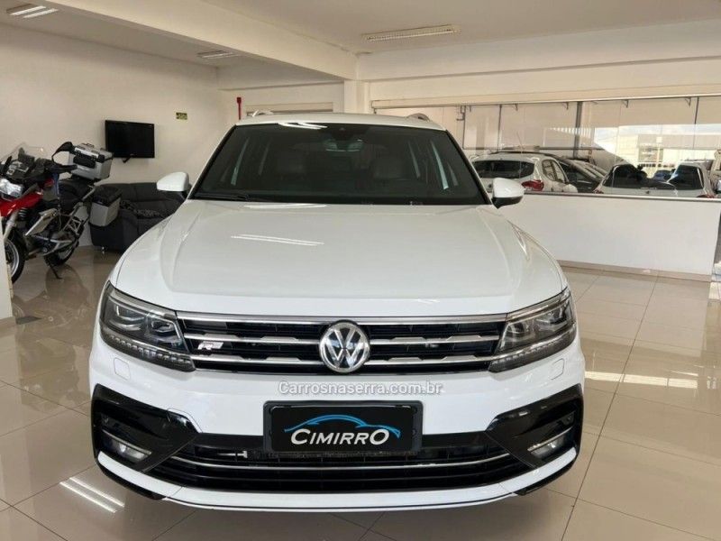 VOLKSWAGEN TIGUAN 2.0 ALLSPACE R-LINE 350 TSI 4X4 2019/2020 CIMIRRO AUTOMÓVEIS TAQUARA / Carros no Vale