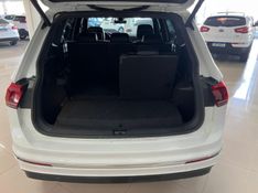 VOLKSWAGEN TIGUAN 2.0 ALLSPACE R-LINE 350 TSI 4X4 2019/2020 CIMIRRO AUTOMÓVEIS TAQUARA / Carros no Vale
