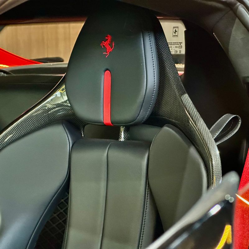 Ferrari 296 Gtb 2024/2025 DL MOTORS LAJEADO / Carros no Vale