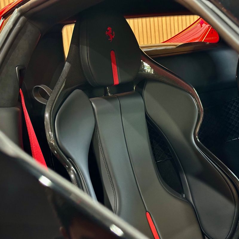 Ferrari 296 Gtb 2024/2025 DL MOTORS LAJEADO / Carros no Vale