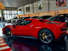 Ferrari 296 Gtb 2024/2025 DL MOTORS LAJEADO / Carros no Vale