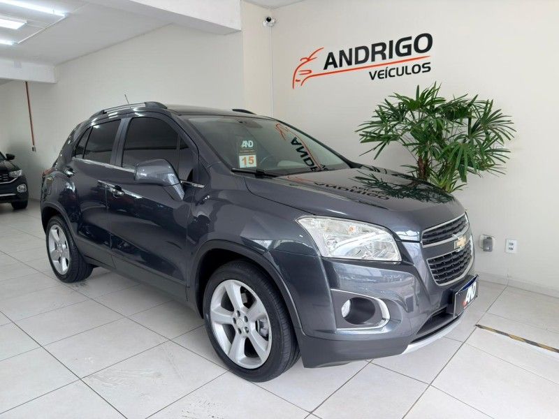 CHEVROLET TRACKER 1.8 MPFI LTZ 4X2 16V 2015/2015 ANDRIGO VEÍCULOS CAXIAS DO SUL / Carros no Vale