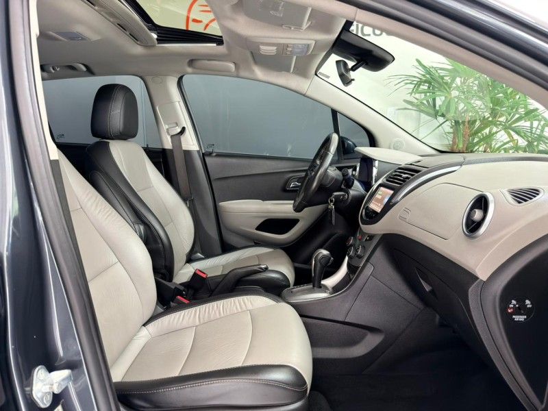 CHEVROLET TRACKER 1.8 MPFI LTZ 4X2 16V 2015/2015 ANDRIGO VEÍCULOS CAXIAS DO SUL / Carros no Vale