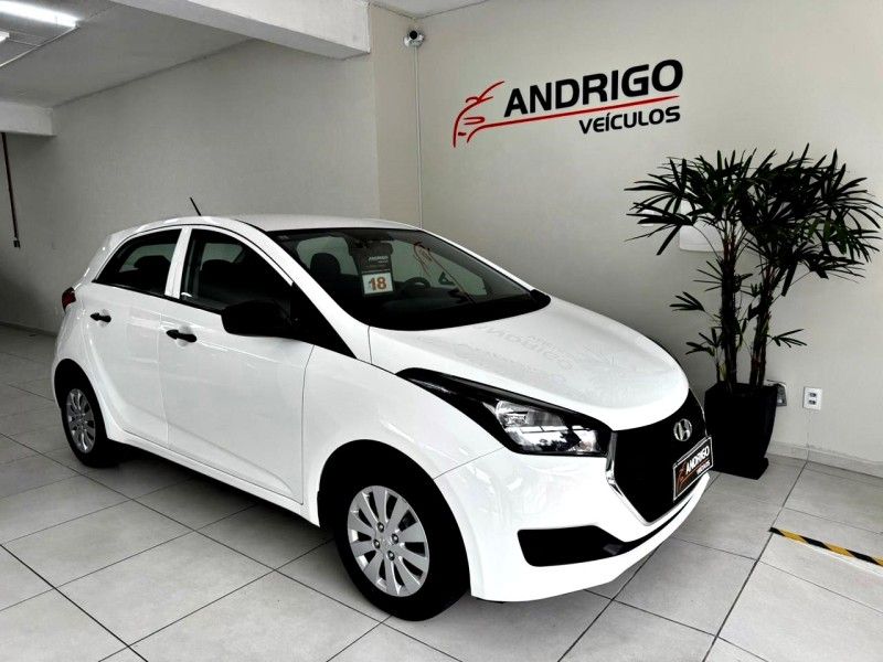 HYUNDAI HB20 1.0 COMFORT 12V 2017/2018 ANDRIGO VEÍCULOS CAXIAS DO SUL / Carros no Vale
