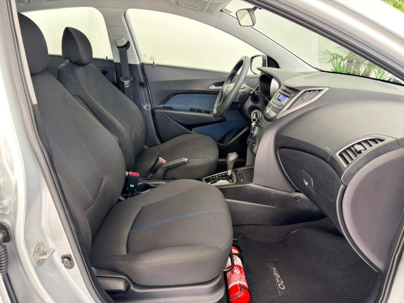 HYUNDAI HB20 1.6 COMFORT PLUS 16V 2012/2013 ANDRIGO VEÍCULOS CAXIAS DO SUL / Carros no Vale