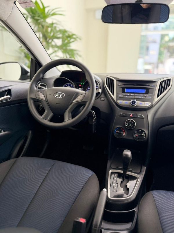HYUNDAI HB20 1.6 COMFORT PLUS 16V 2012/2013 ANDRIGO VEÍCULOS CAXIAS DO SUL / Carros no Vale