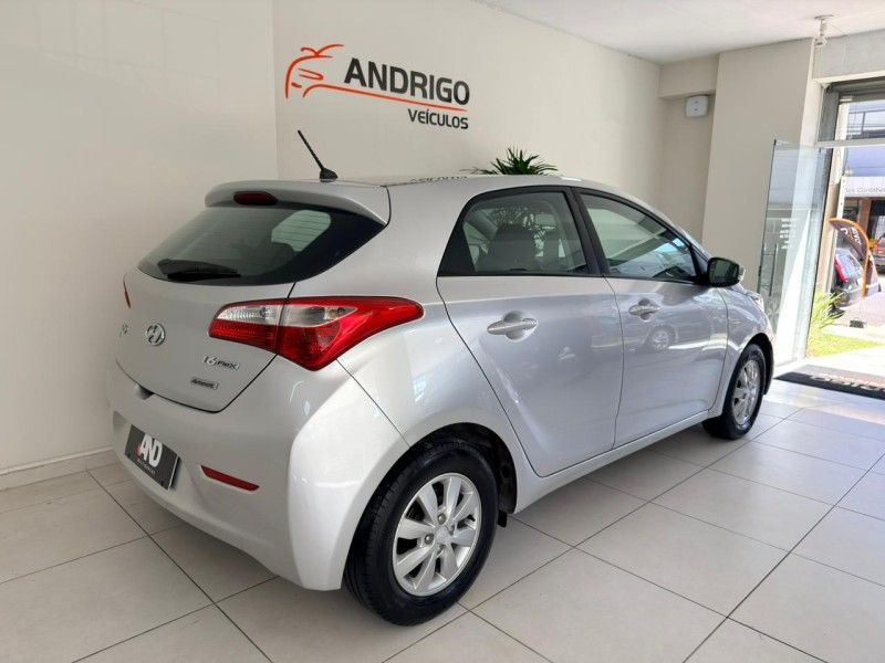 HYUNDAI HB20 1.6 COMFORT PLUS 16V 2012/2013 ANDRIGO VEÍCULOS CAXIAS DO SUL / Carros no Vale