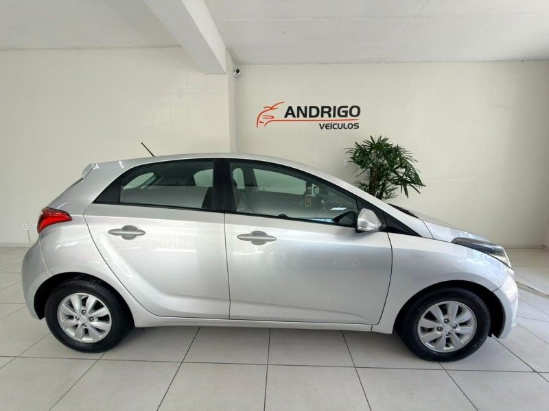 HYUNDAI HB20 1.6 COMFORT PLUS 16V 2012/2013 ANDRIGO VEÍCULOS CAXIAS DO SUL / Carros no Vale
