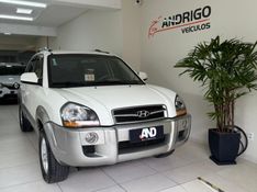 HYUNDAI TUCSON 2.0 MPFI GLS BASE 16V 143CV 2WD 2014/2015 ANDRIGO VEÍCULOS CAXIAS DO SUL / Carros no Vale