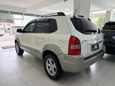 HYUNDAI TUCSON 2.0 MPFI GLS BASE 16V 143CV 2WD 2014/2015 ANDRIGO VEÍCULOS CAXIAS DO SUL / Carros no Vale