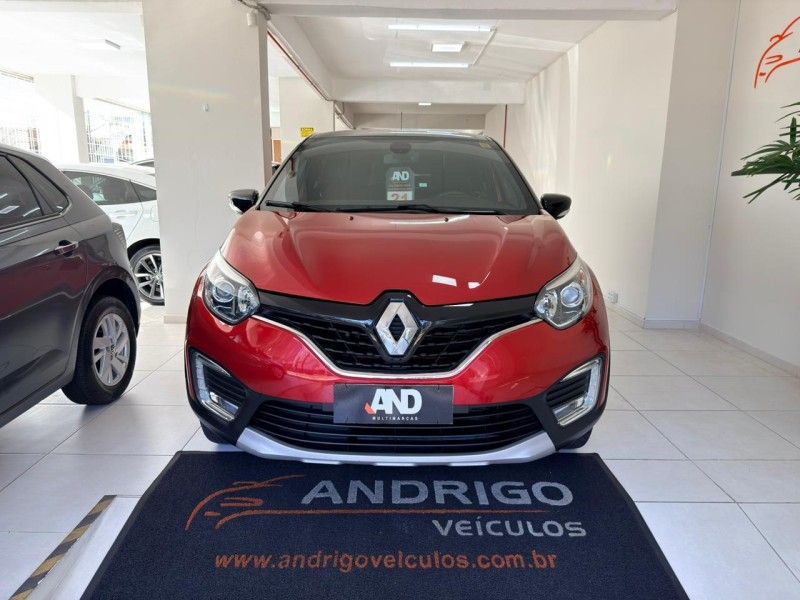 RENAULT CAPTUR 1.6 16V INTENSE BOSE 2021/2021 ANDRIGO VEÍCULOS CAXIAS DO SUL / Carros no Vale