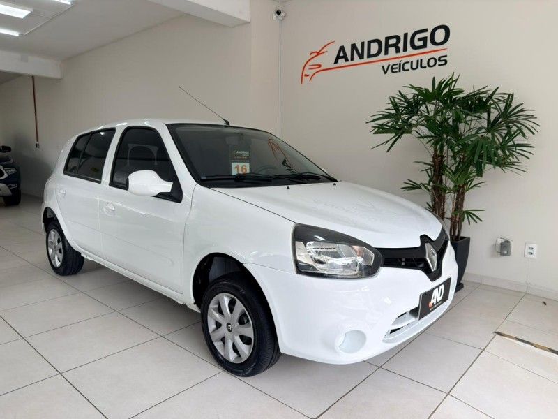 RENAULT CLIO 1.0 EXPRESSION 16V HI 2015/2016 ANDRIGO VEÍCULOS CAXIAS DO SUL / Carros no Vale