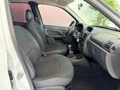 RENAULT CLIO 1.0 EXPRESSION 16V HI 2015/2016 ANDRIGO VEÍCULOS CAXIAS DO SUL / Carros no Vale