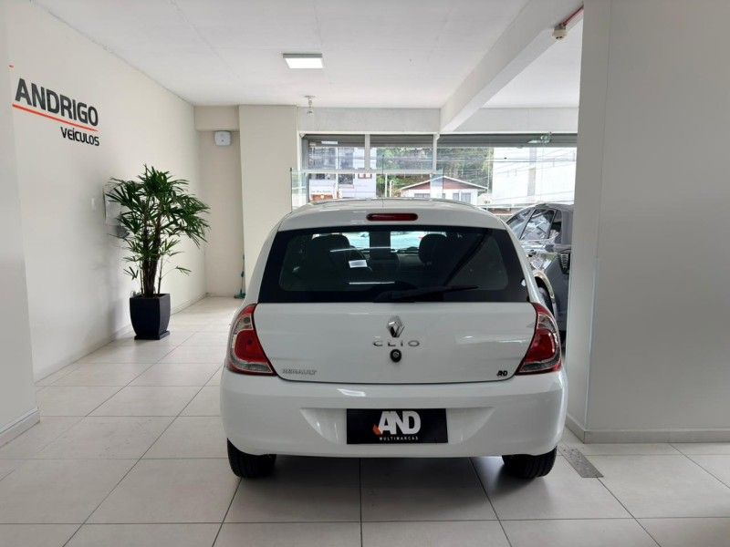 RENAULT CLIO 1.0 EXPRESSION 16V HI 2015/2016 ANDRIGO VEÍCULOS CAXIAS DO SUL / Carros no Vale