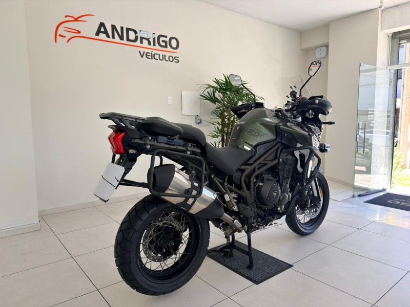 TRIUMPH TIGER 1200XCA 2017/2018 ANDRIGO VEÍCULOS CAXIAS DO SUL / Carros no Vale