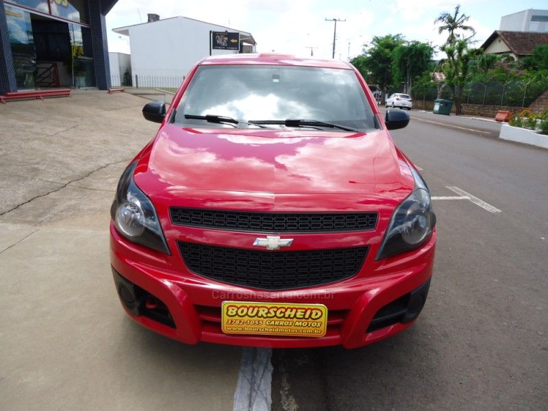 CHEVROLET MONTANA 1.4 MPFI LS CS 8V 2013/2013 BOURSCHEID CARROS E MOTOS SANTA CLARA DO SUL / Carros no Vale