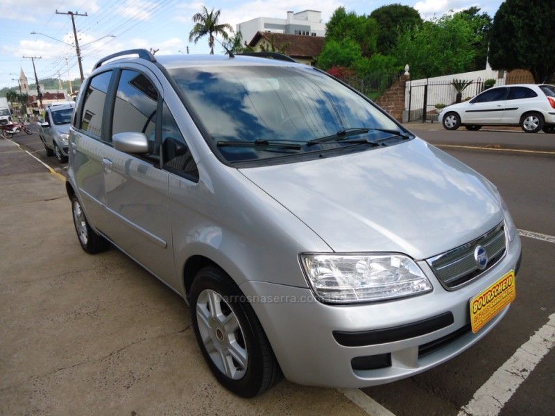 FIAT IDEA 1.4 MPI FIRE ELX 8V 2008/2008 BOURSCHEID CARROS E MOTOS SANTA CLARA DO SUL / Carros no Vale