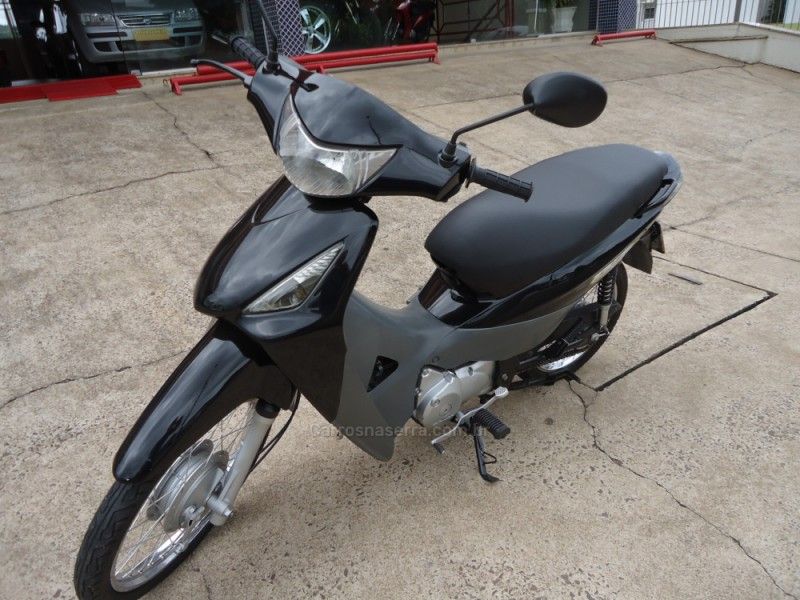 Honda Motos BIZ 125 ES 2006/2006 BOURSCHEID CARROS E MOTOS SANTA CLARA DO SUL / Carros no Vale