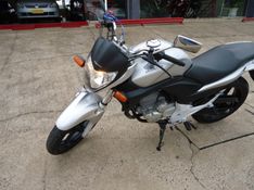 Honda Motos CB 300R 2009/2010 BOURSCHEID CARROS E MOTOS SANTA CLARA DO SUL / Carros no Vale