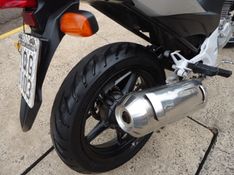 Honda Motos CB 300R 2009/2010 BOURSCHEID CARROS E MOTOS SANTA CLARA DO SUL / Carros no Vale