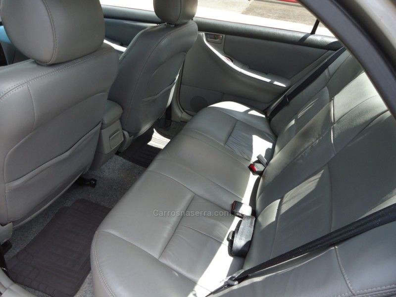TOYOTA COROLLA 1.8 XEI 16V 2003/2004 BOURSCHEID CARROS E MOTOS SANTA CLARA DO SUL / Carros no Vale