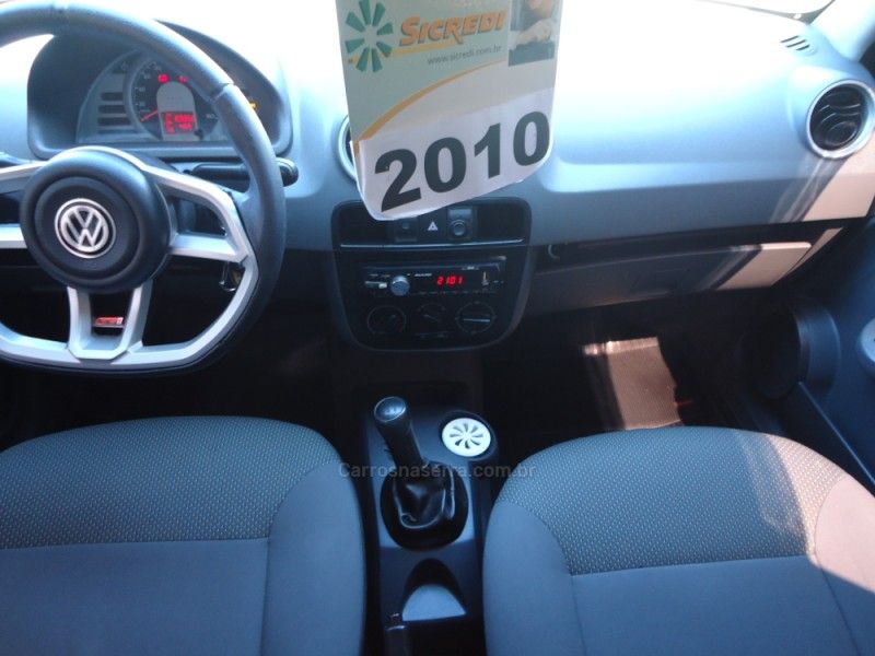 VOLKSWAGEN GOL 1.0 MI 8V G.IV 2010/2010 BOURSCHEID CARROS E MOTOS SANTA CLARA DO SUL / Carros no Vale