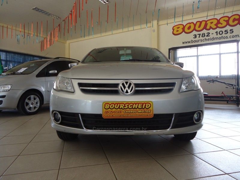 VOLKSWAGEN GOL 1.0 MI 8V G.V 2010/2011 BOURSCHEID CARROS E MOTOS SANTA CLARA DO SUL / Carros no Vale