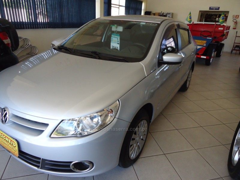 VOLKSWAGEN VOYAGE 1.0 MI TRENDLINE 8V 2012/2012 BOURSCHEID CARROS E MOTOS SANTA CLARA DO SUL / Carros no Vale