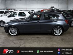 BMW 118I 1.6 URBAN LINE 16V TURBO 2013/2014 V10 VEÍCULOS CAXIAS DO SUL / Carros no Vale